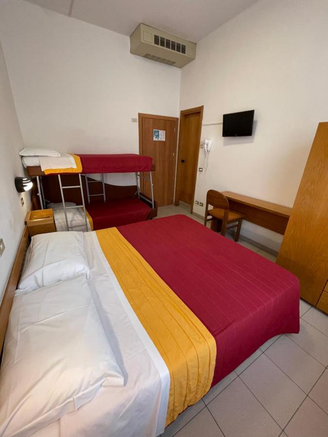 Hotel Arpa Rimini Exterior foto